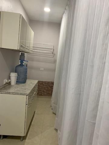 Sol, Arena, Mar, Y Piscina