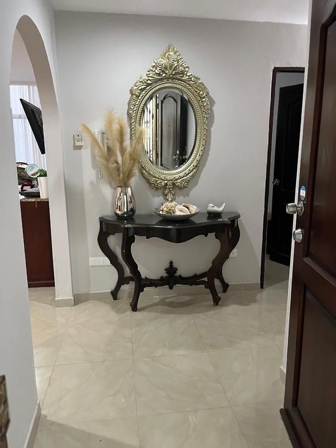 Apartamento Sol, Arena, Mar, Y Piscina *