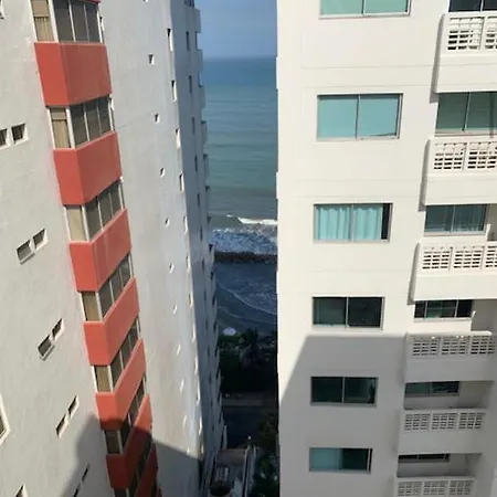 Apartamento Sol, Arena, Mar, Y Piscina *