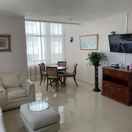 Apartamento Sol, Arena, Mar, Y Piscina *