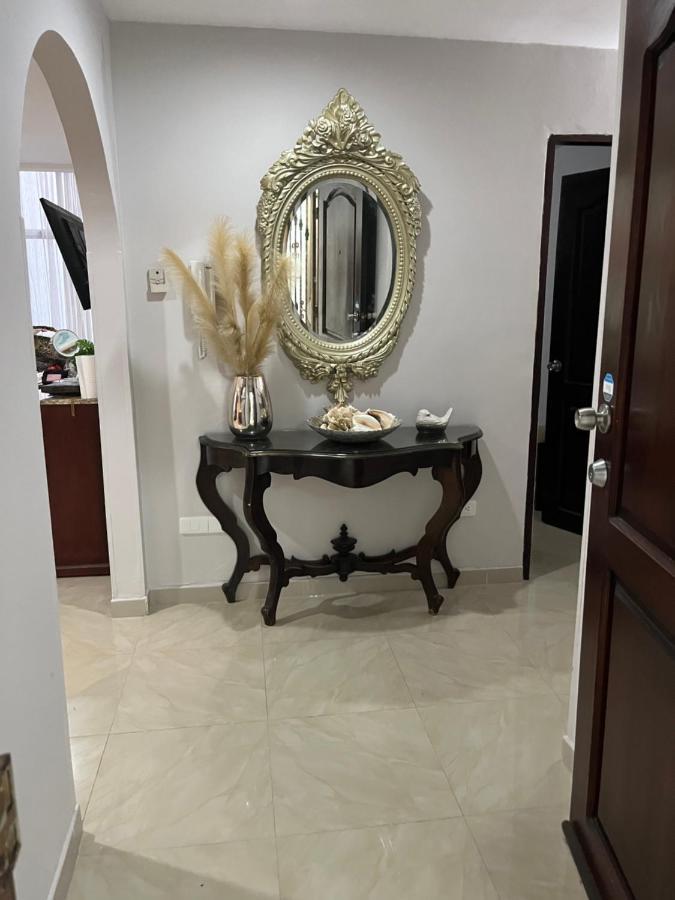 Apartamento Sol, Arena, Mar, Y Piscina *